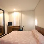 Santacruz *