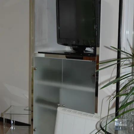 Santacruz מלון אוביידו