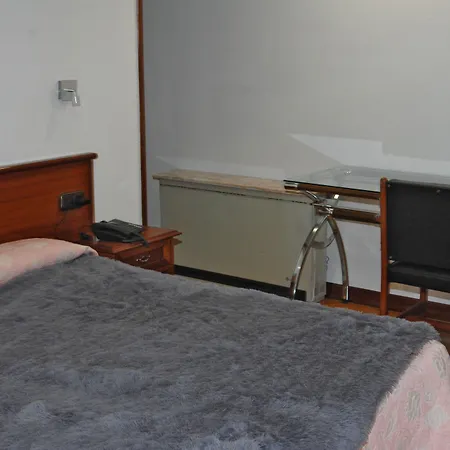 מלון Santacruz *