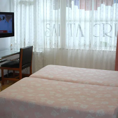 מלון Santacruz אוביידו