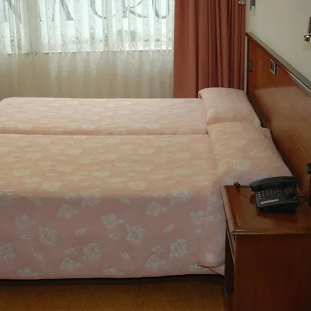 Santacruz * Οβιέδο