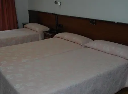 Hotell Santacruz *