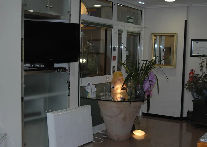 Hotel Santacruz Oviedo