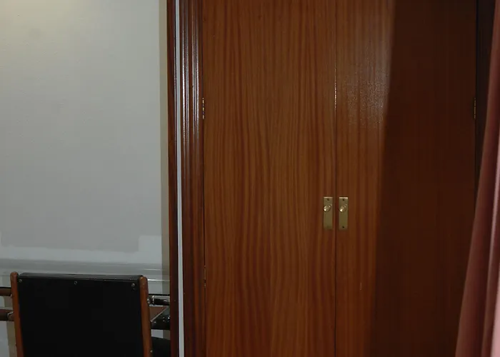 Hotel Santacruz Oviedo